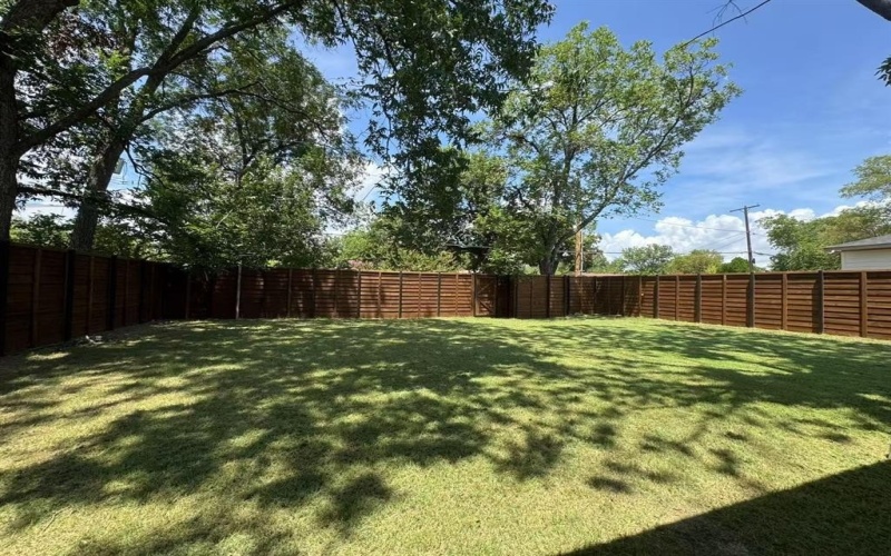 3631 Espanola Drive, Dallas, TX 75220, 4 Bedrooms Bedrooms, ,3 BathroomsBathrooms,Residential,For Sale,3631 Espanola Drive,0,21005048