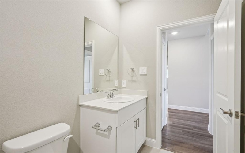 6632 Valley Lake Lane, Fort Worth, TX 76036, 5 Bedrooms Bedrooms, ,3 BathroomsBathrooms,Residential,For Sale,6632 Valley Lake Lane,0,21005823
