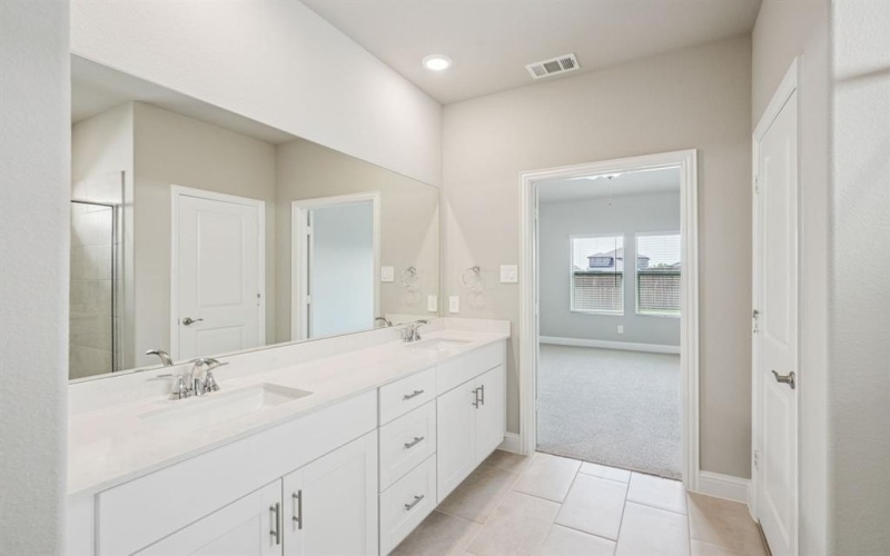6632 Valley Lake Lane, Fort Worth, TX 76036, 5 Bedrooms Bedrooms, ,3 BathroomsBathrooms,Residential,For Sale,6632 Valley Lake Lane,0,21005823