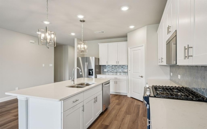 6632 Valley Lake Lane, Fort Worth, TX 76036, 5 Bedrooms Bedrooms, ,3 BathroomsBathrooms,Residential,For Sale,6632 Valley Lake Lane,0,21005823
