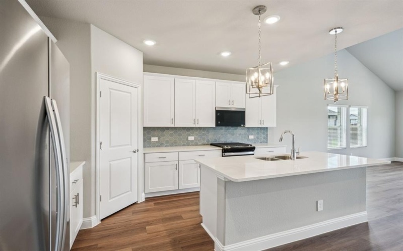 6632 Valley Lake Lane, Fort Worth, TX 76036, 5 Bedrooms Bedrooms, ,3 BathroomsBathrooms,Residential,For Sale,6632 Valley Lake Lane,0,21005823