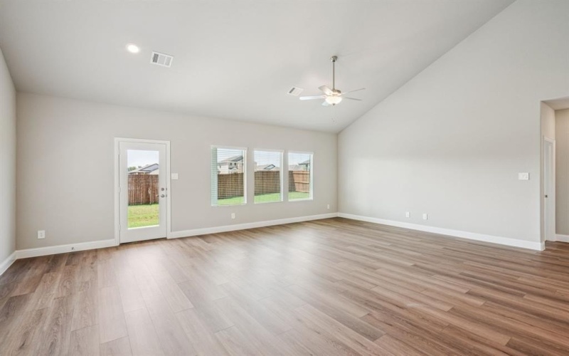6632 Valley Lake Lane, Fort Worth, TX 76036, 5 Bedrooms Bedrooms, ,3 BathroomsBathrooms,Residential,For Sale,6632 Valley Lake Lane,0,21005823