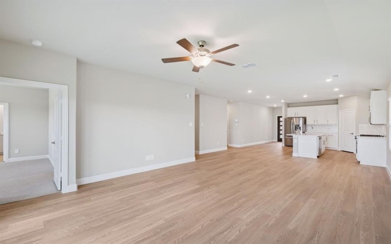6628 Valley Lake Lane, Fort Worth, TX 76036, 3 Bedrooms Bedrooms, ,2 BathroomsBathrooms,Residential,For Sale,6628 Valley Lake Lane,0,21005824