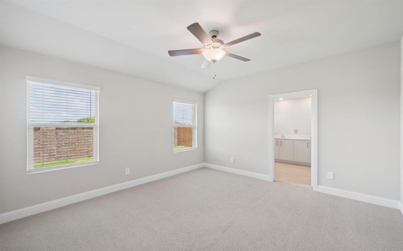 6628 Valley Lake Lane, Fort Worth, TX 76036, 3 Bedrooms Bedrooms, ,2 BathroomsBathrooms,Residential,For Sale,6628 Valley Lake Lane,0,21005824