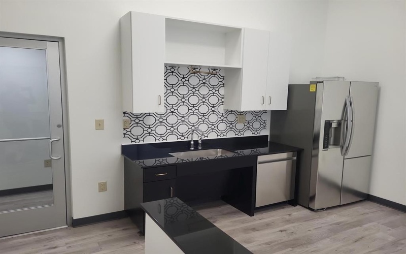 803 W Southlake Boulevard #140, Southlake, TX 76092, ,Otro,En Venta,803 W Southlake Boulevard,21006085