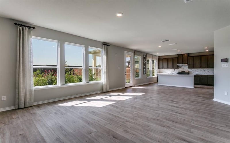 107 Rockwood Drive, Justin, TX 76247, 3 Habitaciones Habitaciones , ,2 BañosBaños,Residential,En Venta,107 Rockwood Drive,0,21008014