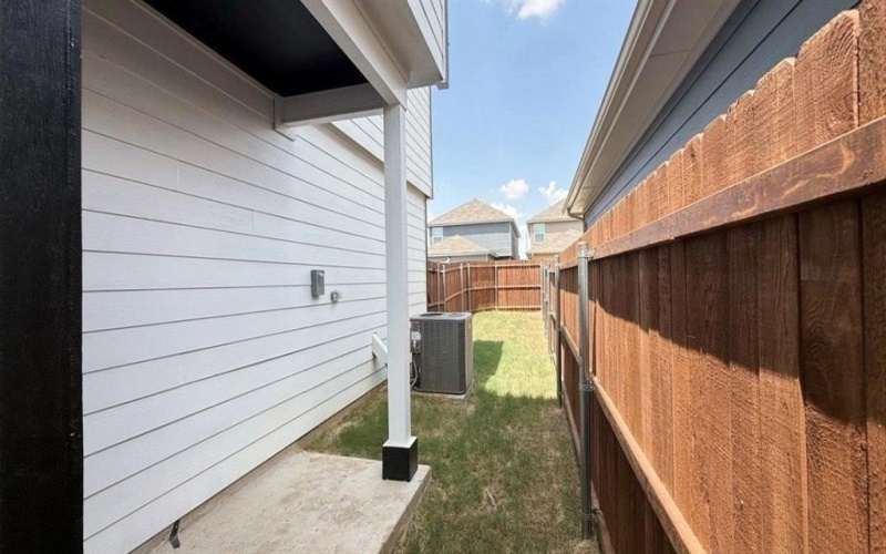 3057 PECAN FARM Lane, Fort Worth, TX 76140, 4 Bedrooms Bedrooms, ,2 BathroomsBathrooms,Residential,For Sale,3057 PECAN FARM Lane,0,21009184