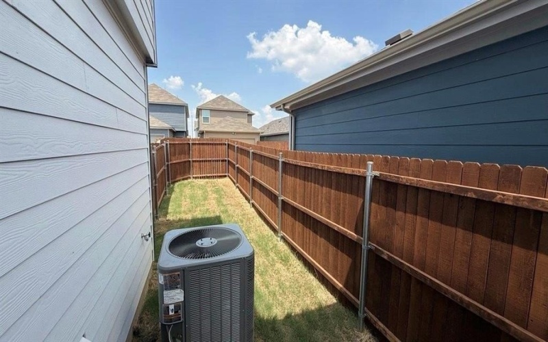3057 PECAN FARM Lane, Fort Worth, TX 76140, 4 Bedrooms Bedrooms, ,2 BathroomsBathrooms,Residential,For Sale,3057 PECAN FARM Lane,0,21009184