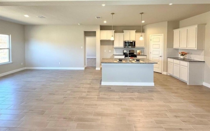 1934 COOKES Lane, Cleburne, TX 76033, 5 Habitaciones Habitaciones , ,3 BañosBaños,Residential,En Venta,1934 COOKES Lane,0,21009525