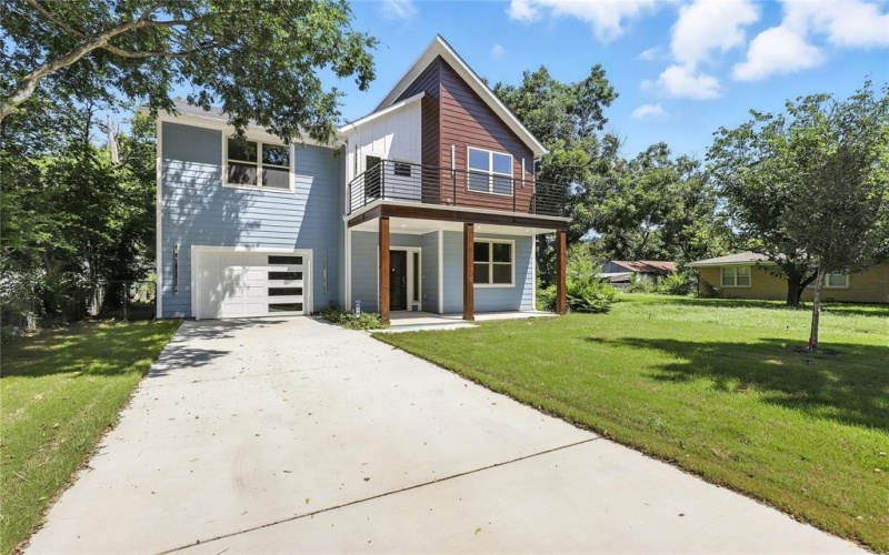 810 Euclid Street, Cleburne, TX 76033, 4 Habitaciones Habitaciones , ,3 BañosBaños,Residential,En Venta,810 Euclid Street,0,21010082