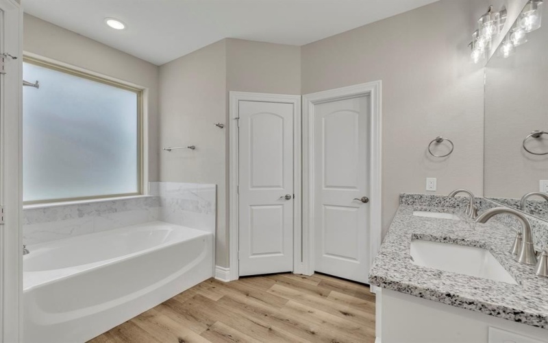 109 Hay Meadow Drive, Winona, TX 75792, 3 Bedrooms Bedrooms, ,2 BathroomsBathrooms,Residential,For Sale,109 Hay Meadow Drive,21010129