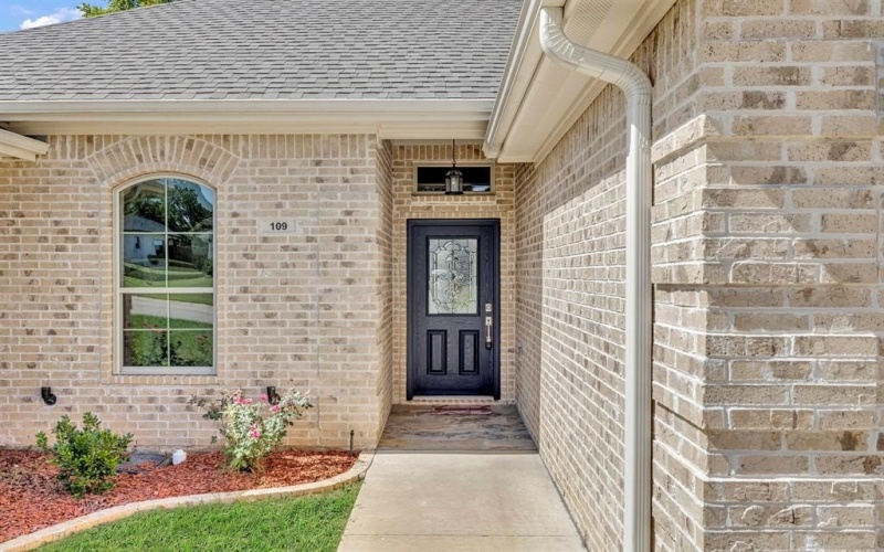 109 Hay Meadow Drive, Winona, TX 75792, 3 Bedrooms Bedrooms, ,2 BathroomsBathrooms,Residential,For Sale,109 Hay Meadow Drive,21010129