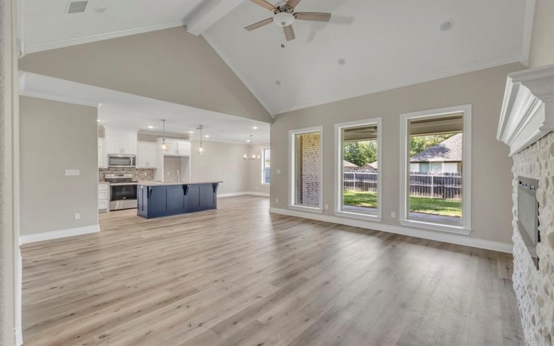 109 Hay Meadow Drive, Winona, TX 75792, 3 Bedrooms Bedrooms, ,2 BathroomsBathrooms,Residential,For Sale,109 Hay Meadow Drive,21010129