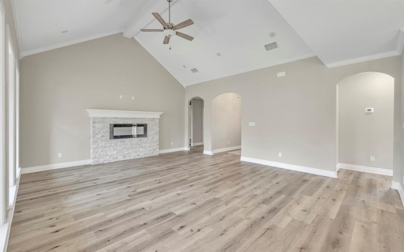 109 Hay Meadow Drive, Winona, TX 75792, 3 Bedrooms Bedrooms, ,2 BathroomsBathrooms,Residential,For Sale,109 Hay Meadow Drive,21010129