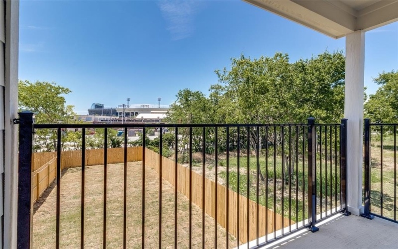 1319 Fletcher Street, Dallas, TX 75223, 3 Habitaciones Habitaciones , ,2 BañosBaños,Residential,En Venta,1319 Fletcher Street,21010204
