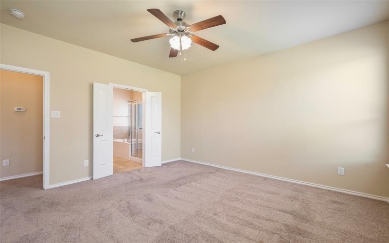 5901 Loveland Drive, Denton, TX 76208, 4 Bedrooms Bedrooms, ,3 BathroomsBathrooms,Residential,For Sale,5901 Loveland Drive,0,21010248