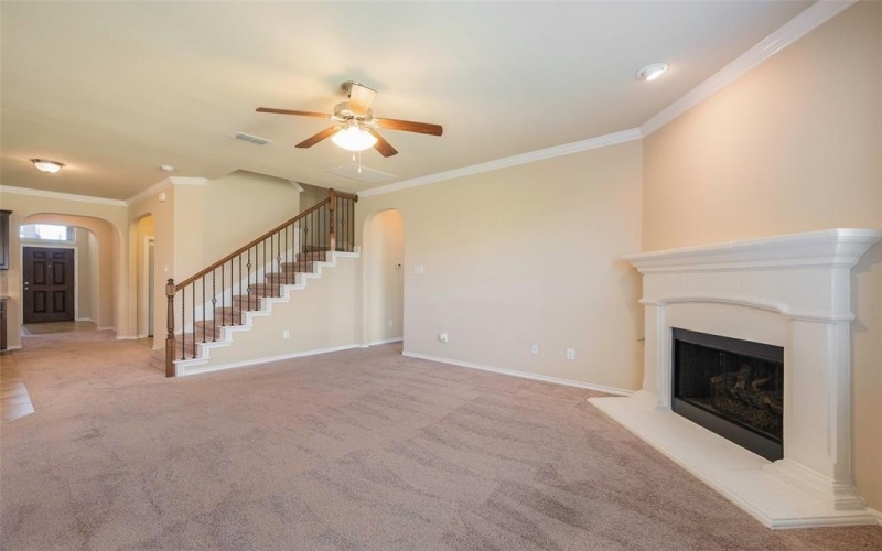 5901 Loveland Drive, Denton, TX 76208, 4 Bedrooms Bedrooms, ,3 BathroomsBathrooms,Residential,For Sale,5901 Loveland Drive,0,21010248
