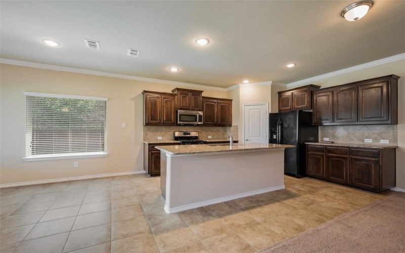 5901 Loveland Drive, Denton, TX 76208, 4 Bedrooms Bedrooms, ,3 BathroomsBathrooms,Residential,For Sale,5901 Loveland Drive,0,21010248