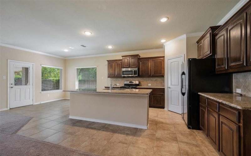 5901 Loveland Drive, Denton, TX 76208, 4 Bedrooms Bedrooms, ,3 BathroomsBathrooms,Residential,For Sale,5901 Loveland Drive,0,21010248