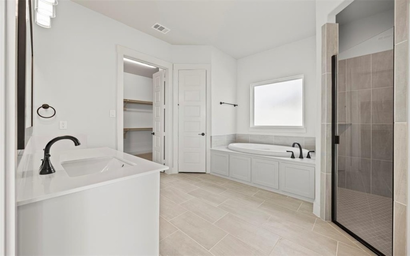 440 Olson Road, Waxahachie, TX 75167, 4 Habitaciones Habitaciones , ,3 BañosBaños,Residential,En Venta,440 Olson Road,0,21011341
