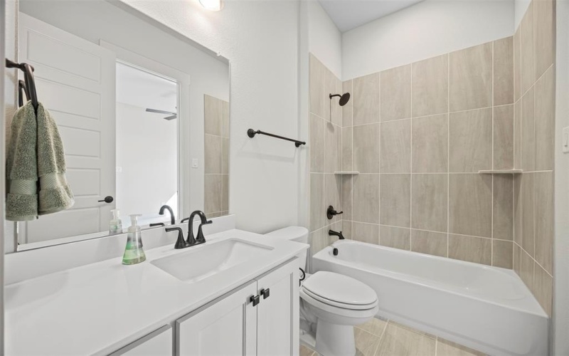 440 Olson Road, Waxahachie, TX 75167, 4 Habitaciones Habitaciones , ,3 BañosBaños,Residential,En Venta,440 Olson Road,0,21011341
