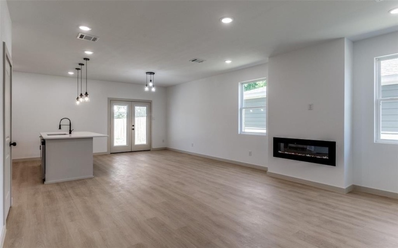 1317 & 1319 Fletcher Street, Dallas, TX 75223, 6 Habitaciones Habitaciones , ,5 BañosBaños,Residential,En Venta,1317 & 1319 Fletcher Street,21011442