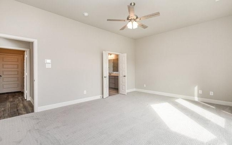 610 Serenity Lane, Red Oak, TX 75154, 4 Bedrooms Bedrooms, ,3 BathroomsBathrooms,Residential,For Sale,610 Serenity Lane,21011524