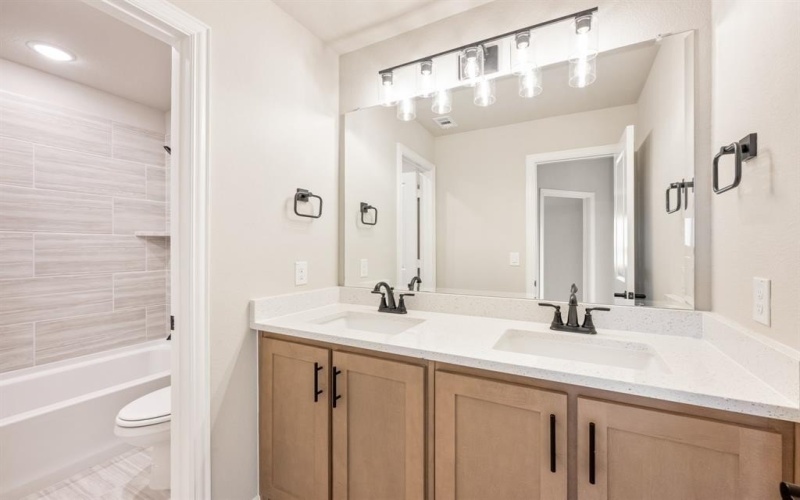 1265 Emily Drive, Trenton, TX 75490, 4 Bedrooms Bedrooms, ,3 BathroomsBathrooms,Residential,For Sale,1265 Emily Drive,0,21011551