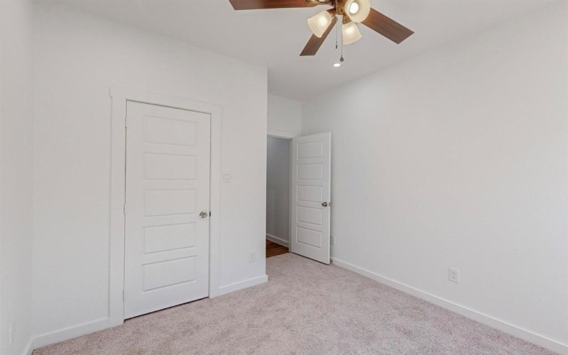 1307 E 11th Avenue, Corsicana, TX 75110, 3 Bedrooms Bedrooms, ,2 BathroomsBathrooms,Residential,For Sale,1307 E 11th Avenue,21011638