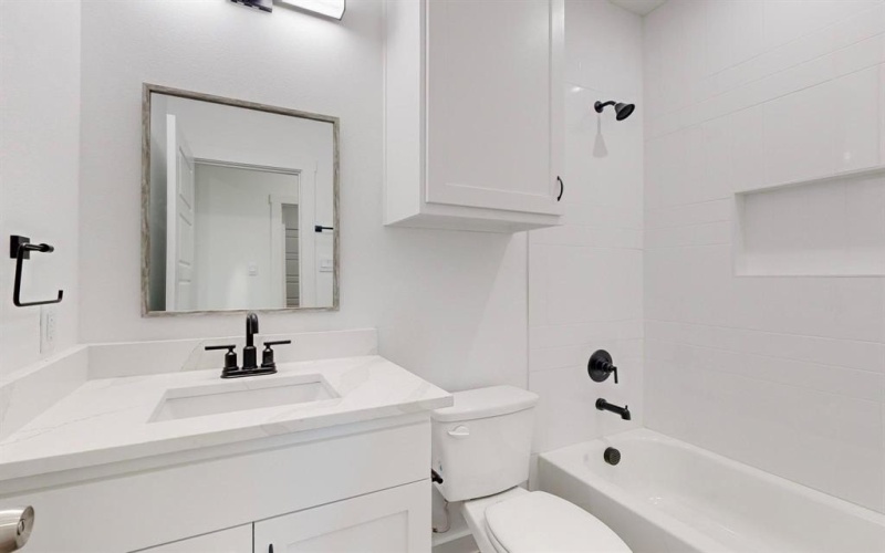 1307 E 11th Avenue, Corsicana, TX 75110, 3 Bedrooms Bedrooms, ,2 BathroomsBathrooms,Residential,For Sale,1307 E 11th Avenue,21011638