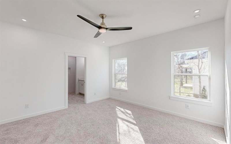 1307 E 11th Avenue, Corsicana, TX 75110, 3 Bedrooms Bedrooms, ,2 BathroomsBathrooms,Residential,For Sale,1307 E 11th Avenue,21011638