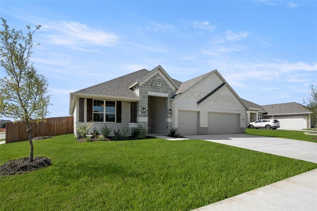 951 Anvil, DeSoto, TX 75115, 4 Bedrooms Bedrooms, ,3 BathroomsBathrooms,Residential,For Sale,951 Anvil,0,21011693