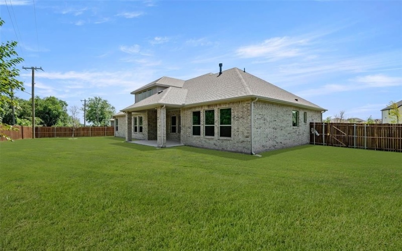 951 Anvil, DeSoto, TX 75115, 4 Bedrooms Bedrooms, ,3 BathroomsBathrooms,Residential,For Sale,951 Anvil,0,21011693