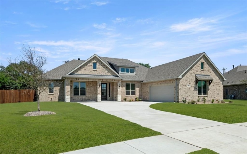 951 Anvil, DeSoto, TX 75115, 4 Bedrooms Bedrooms, ,3 BathroomsBathrooms,Residential,For Sale,951 Anvil,0,21011693