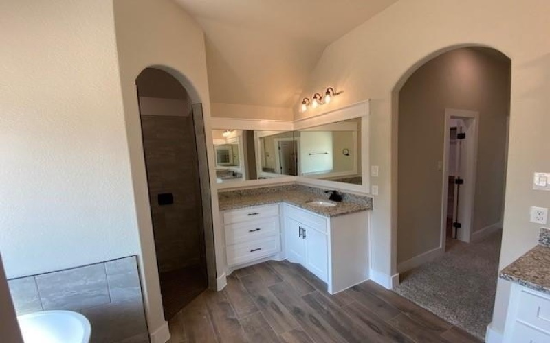 2650 North Cardinal Road, Reno, TX 76020, 4 Habitaciones Habitaciones , ,2 BañosBaños,Residential,En Venta,2650 North Cardinal Road,0,21011722
