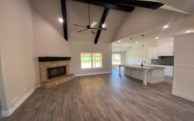 2650 North Cardinal Road, Reno, TX 76020, 4 Habitaciones Habitaciones , ,2 BañosBaños,Residential,En Venta,2650 North Cardinal Road,0,21011722