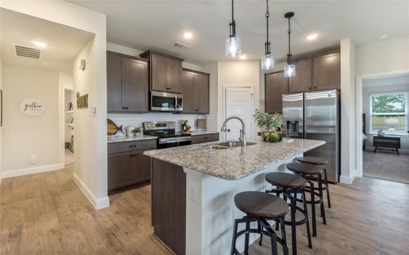 4713 Enclave Drive, Sanger, TX 76266, 3 Habitaciones Habitaciones , ,2 BañosBaños,Residential,En Venta,4713 Enclave Drive,0,21011768
