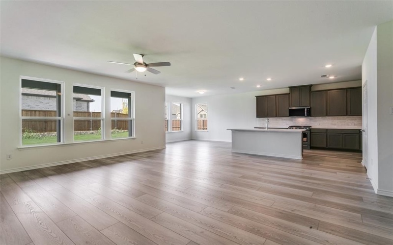 104 Northampton Drive, Justin, TX 76247, 4 Bedrooms Bedrooms, ,2 BathroomsBathrooms,Residential,For Sale,104 Northampton Drive,0,21011822