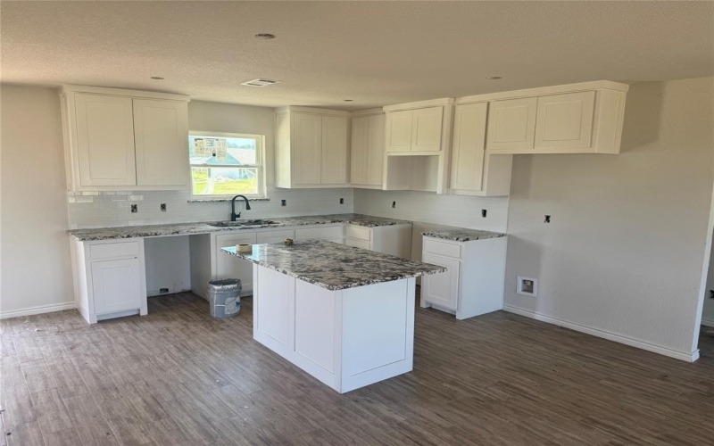 125 Agnes Circle, Springtown, TX 76082, 3 Bedrooms Bedrooms, ,2 BathroomsBathrooms,Residential,For Sale,125 Agnes Circle,21011857