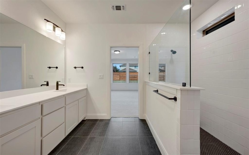 1813 Forest Wood Lane, Mesquite, TX 75181, 4 Bedrooms Bedrooms, ,2 BathroomsBathrooms,Residential,For Sale,1813 Forest Wood Lane,0,21011901