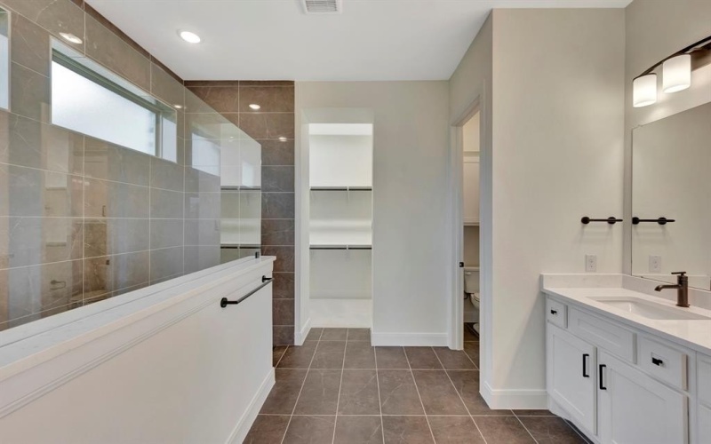 2901 Long Trail, Mansfield, TX 76063, 4 Habitaciones Habitaciones , ,3 BañosBaños,Residential,En Venta,2901 Long Trail,0,21011956