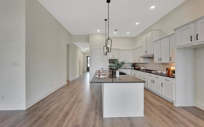 2901 Long Trail, Mansfield, TX 76063, 4 Habitaciones Habitaciones , ,3 BañosBaños,Residential,En Venta,2901 Long Trail,0,21011956