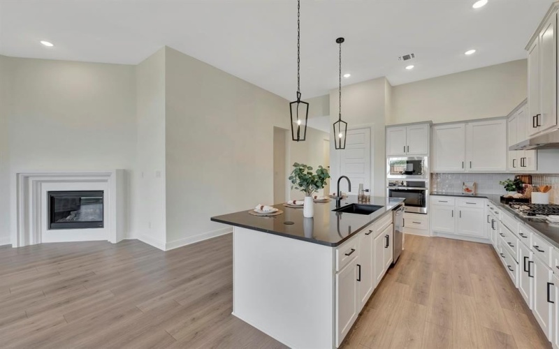 2901 Long Trail, Mansfield, TX 76063, 4 Habitaciones Habitaciones , ,3 BañosBaños,Residential,En Venta,2901 Long Trail,0,21011956