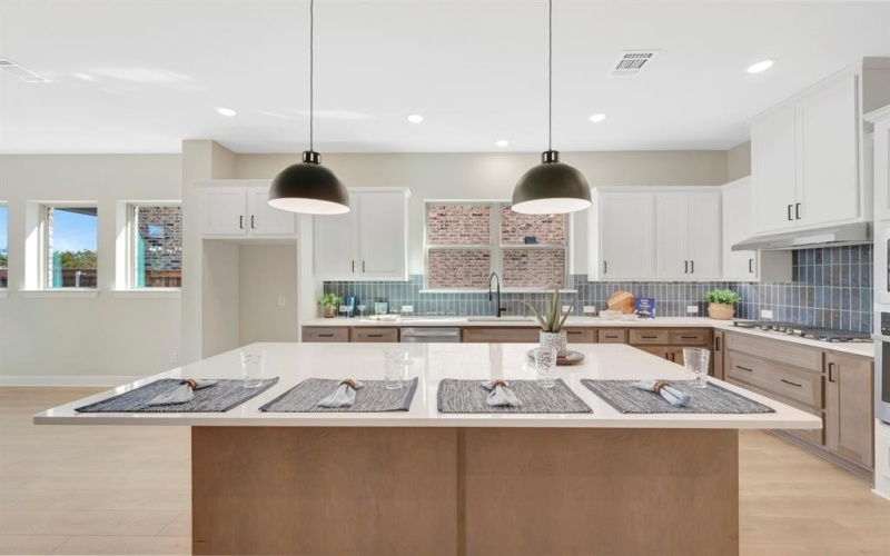 2811 Long Trail, Mansfield, TX 76063, 4 Habitaciones Habitaciones , ,5 BañosBaños,Residential,En Venta,2811 Long Trail,0,21011979