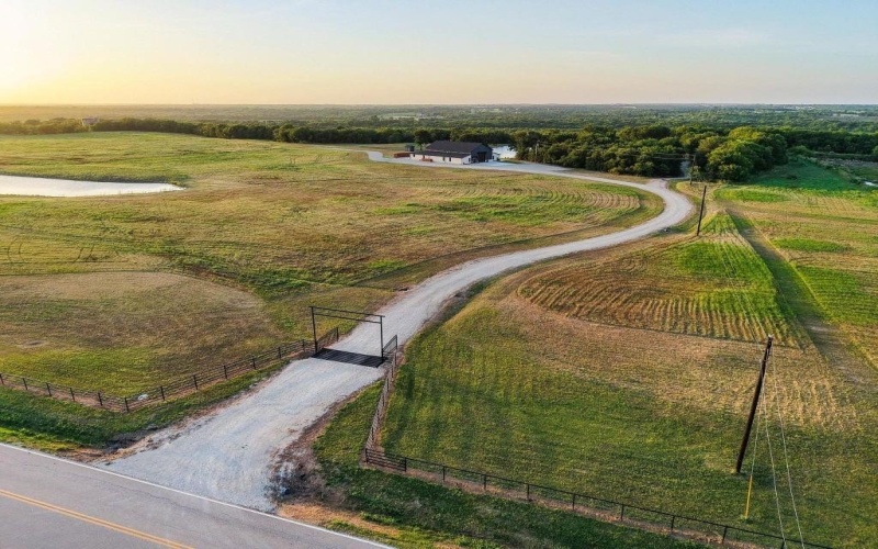4251 Refuge Road, Sherman, TX 75092, 5 Bedrooms Bedrooms, ,2 BathroomsBathrooms,Residential,For Sale,4251 Refuge Road,21012219