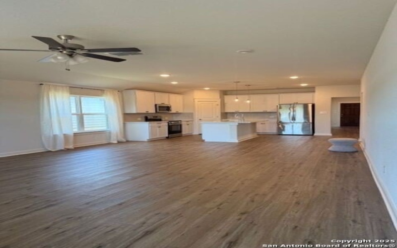 3539 Starbright, New Braunfels, TX 78130, 4 Bedrooms Bedrooms, ,2 BathroomsBathrooms,Residential,For Sale,3539 Starbright,0,1886997