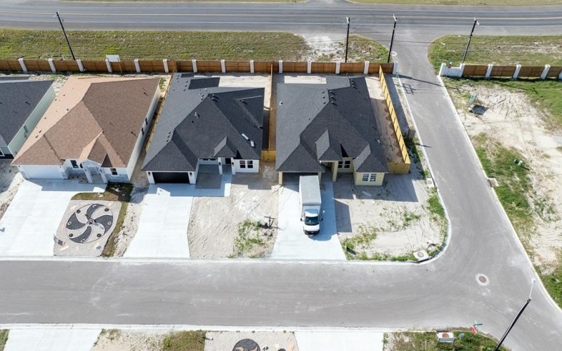105 Traditions Drive, Rockport, TX 78382, 4 Bedrooms Bedrooms, ,3 BathroomsBathrooms,Residential,For Sale,105 Traditions Drive,462485