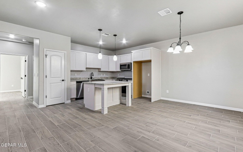 1153 marquitos Avenue, Anthony, NM 88021, 3 Bedrooms Bedrooms, ,2 BathroomsBathrooms,Residential,For Sale,1153 marquitos Avenue,927124