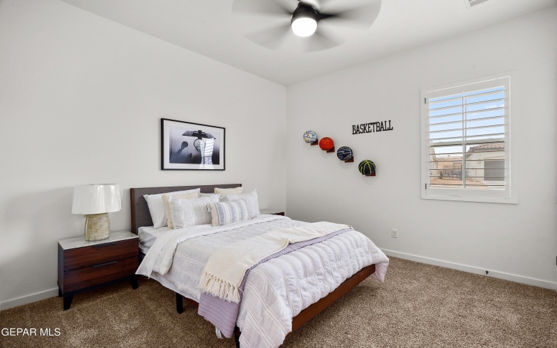 13992 Summer Valley Avenue, El Paso, TX 79928, 4 Bedrooms Bedrooms, ,3 BathroomsBathrooms,Residential,For Sale,13992 Summer Valley Avenue,912420
