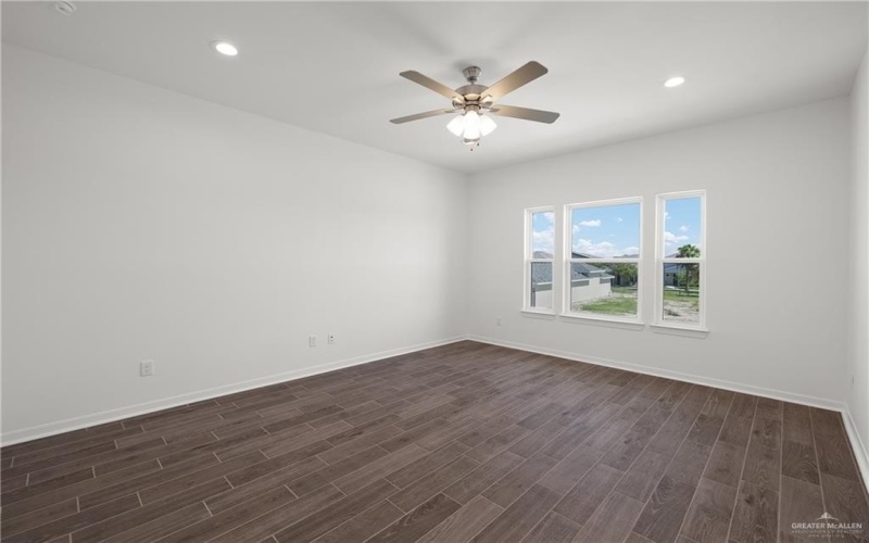 1400 Zurich Avenue, McAllen, TX 78504, 3 Bedrooms Bedrooms, ,2 BathroomsBathrooms,Residential,For Sale,1400 Zurich Avenue,476830